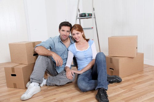 Local removals team coordinating a smooth Barnescray relocation