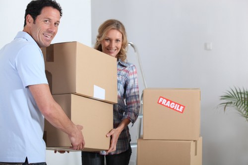 Moving access and parking considerations for a flat in Barnescray
